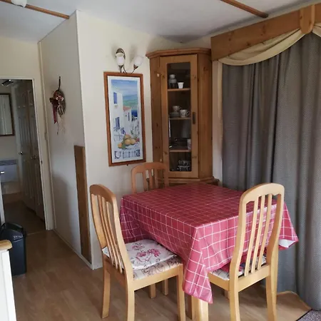 Mobilhome Vergnelibert Campsite *